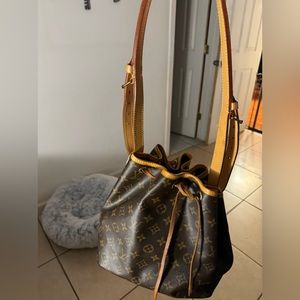 Louis Vuitton Handbag